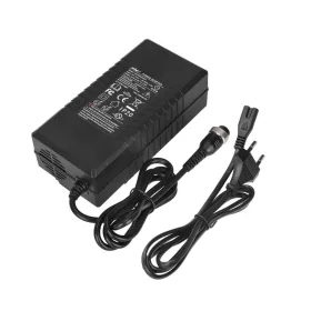  42V~54.6V2A töltő (Eu plug)