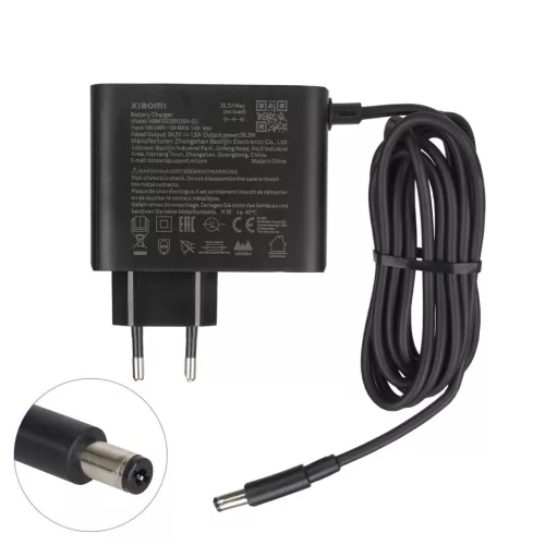 24.2V 1.5A töltő DC2.1(EU plug) eredeti