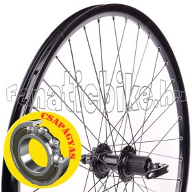   Hátsó kerék 26” (559mm) szegecselt duplafalú fekete alu abroncs, tárcsás csapágyas kazettás gyorszáras fekete alu agy fekete küllő